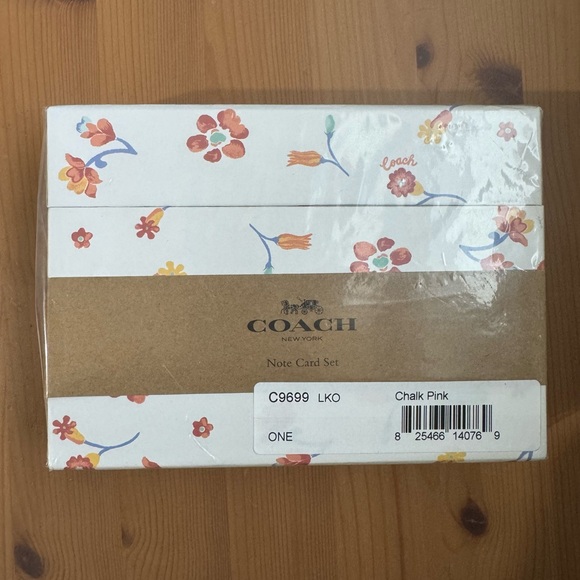 🥰 Coach Boxed Notecards With Mystical Floral Print - Picture 3 of 5